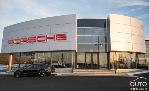 Tarifs : Porsche suspend ses livraisons aux États-Unis