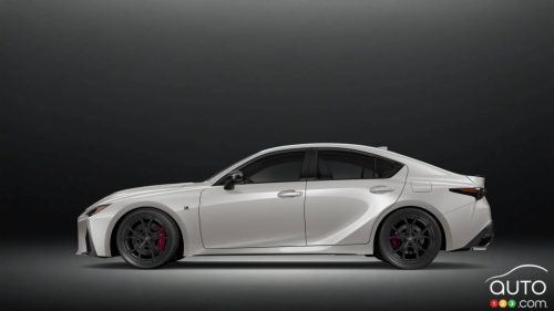 Une ultime version de la Lexus IS 500 pour 2025