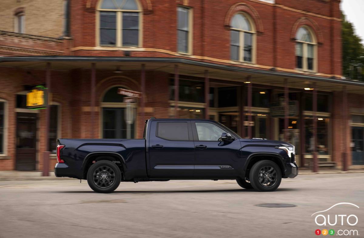 Toyota rappelle 450 000 Tundra pour un défaut des feux de recul