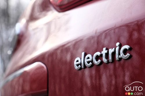 Le crédit d’impôt de 7500 $ pour les véhicules électriques vit-il ses derniers jours à Washington ?