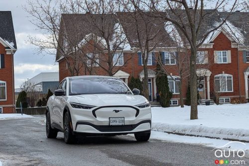 Recul des ventes de véhicules zéro émission en avril au Canada