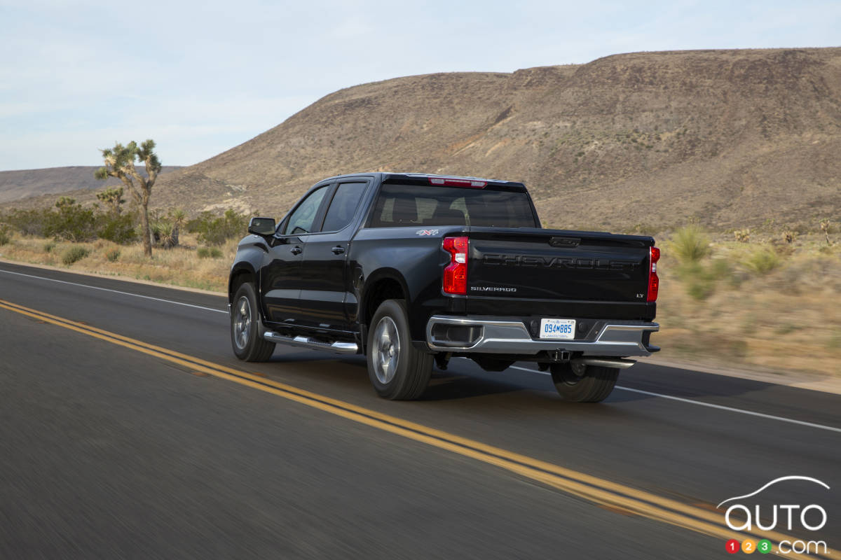 GM rappelle 62 000 Chevrolet Silverado en raison d’un risque d’incendie lié au système de freinage.