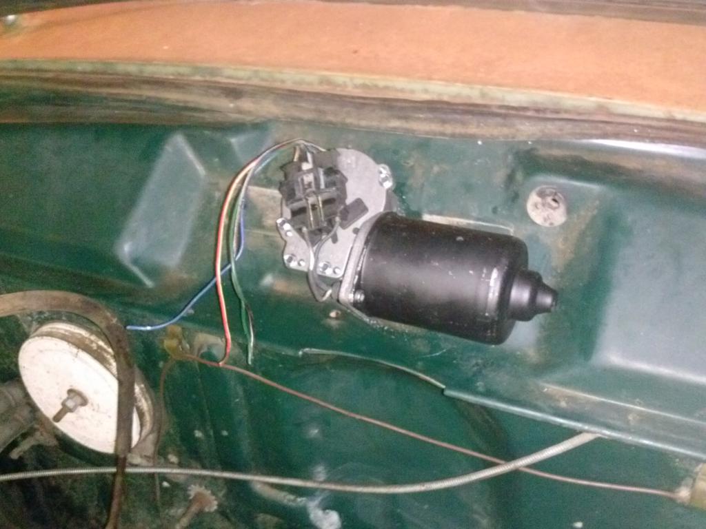 Moteur d’essuie-glace mue par le vide