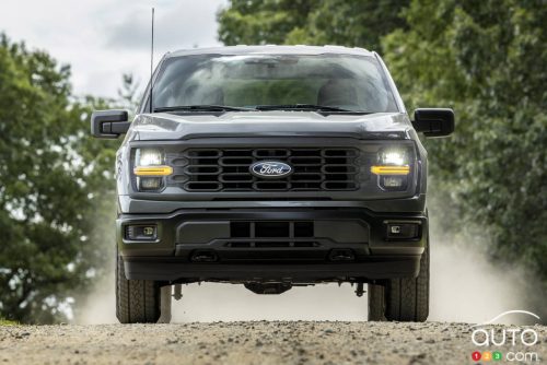 Ford rappelle 355 000 camions pour un problème d’affichage du tableau de bord