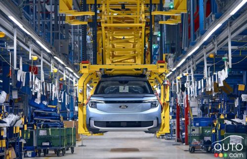 Ford supprimera 1000 emplois en Allemagne en raison de la faible demande en VÉ