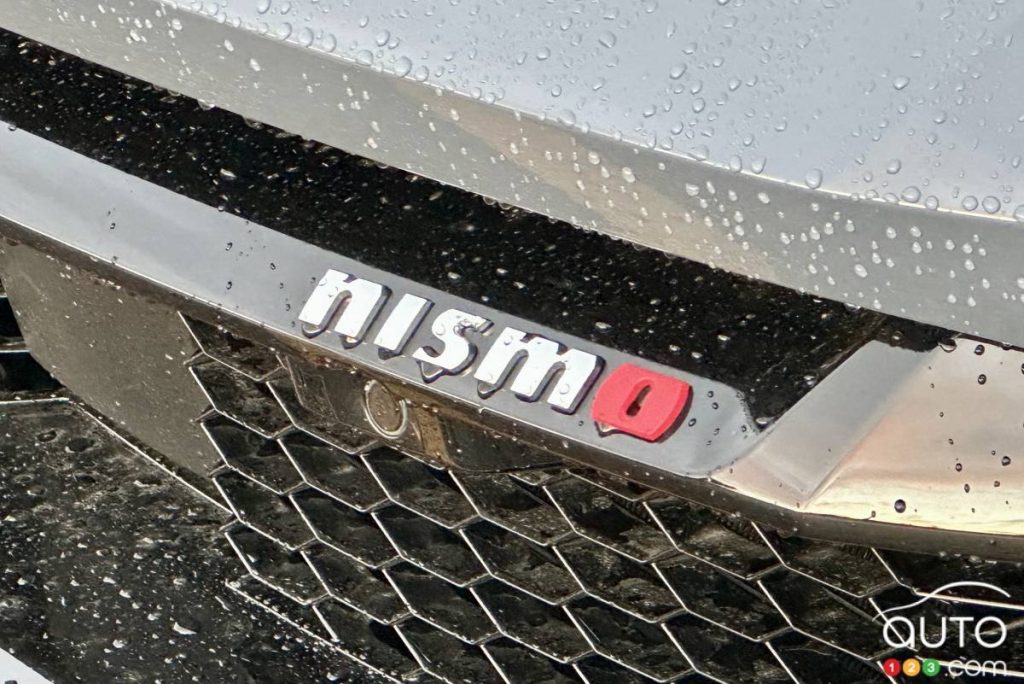 La Nissan Z NISMO retrouve sa boîte manuelle