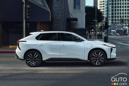 Les prix du Toyota bZ 2026 annoncés pour le Canada