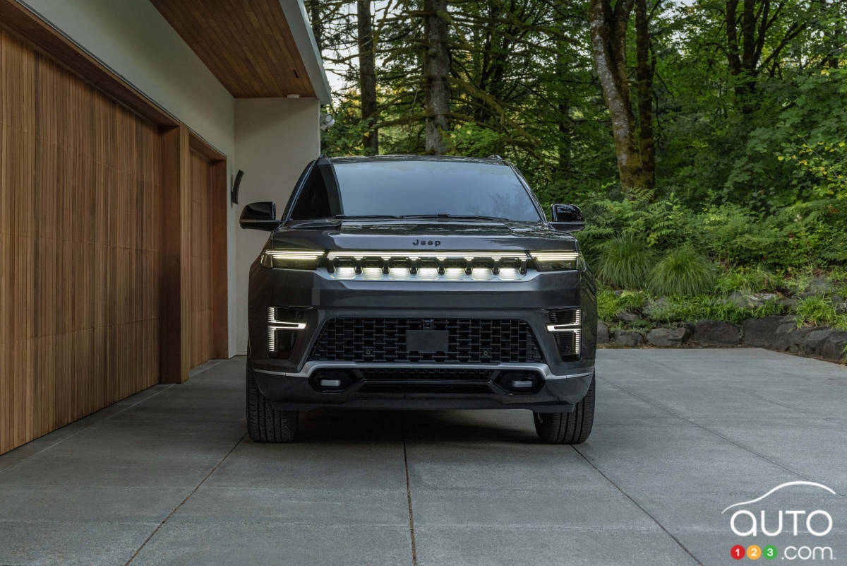 Le Jeep Grand Wagoneer 2026 sera offert en version branchable