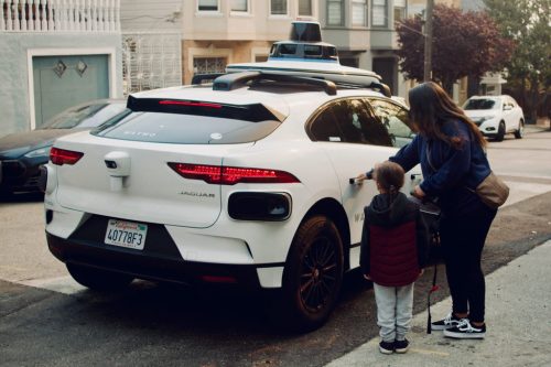 Waymo vaut plus que vos constructeurs préférés
