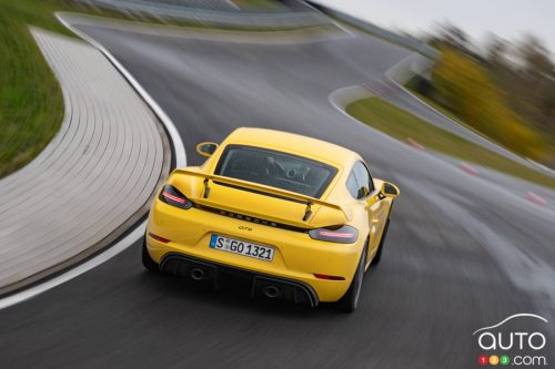 Porsche recule sur son programme 100 % électrique