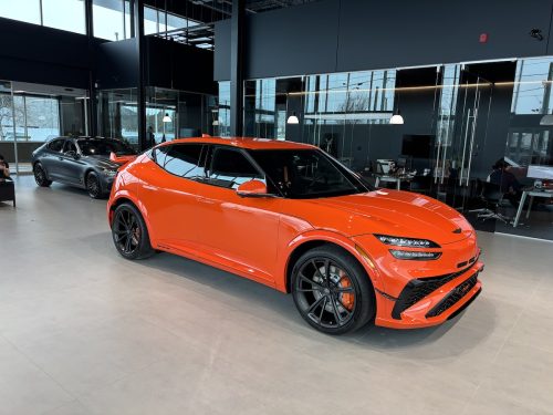 Une première présence au Québec du Genesis GV60 Magma