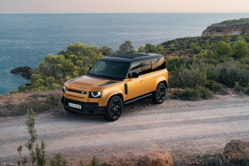 Land Rover Defender 110