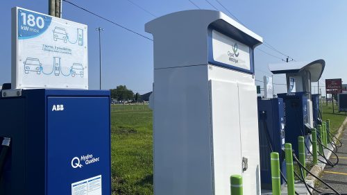 Les bornes de recharge rapide peu utilisées au Canada
