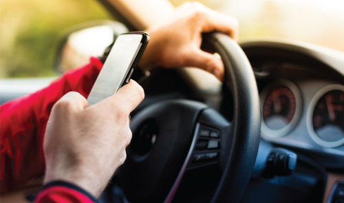 Le cellulaire plus populaire qu’on pense au volant