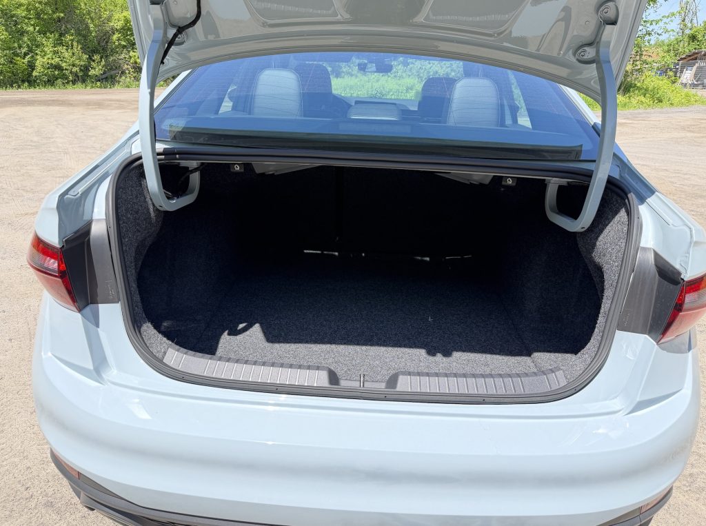 Coffre de la Volkswagen Jetta GLI 2026