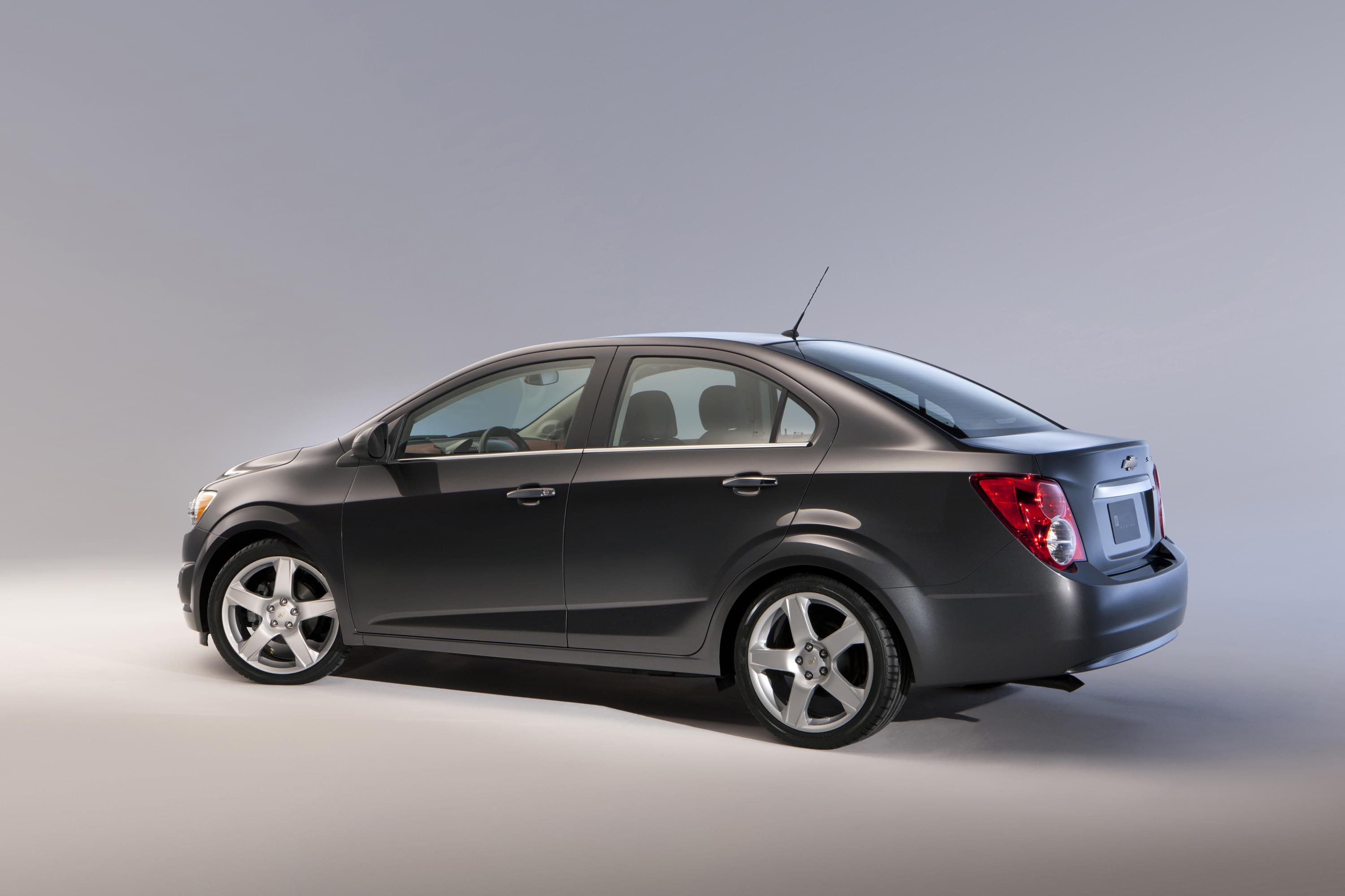 Chevrolet Sonic 2012 - 2013 – L'annuel de l'automobile