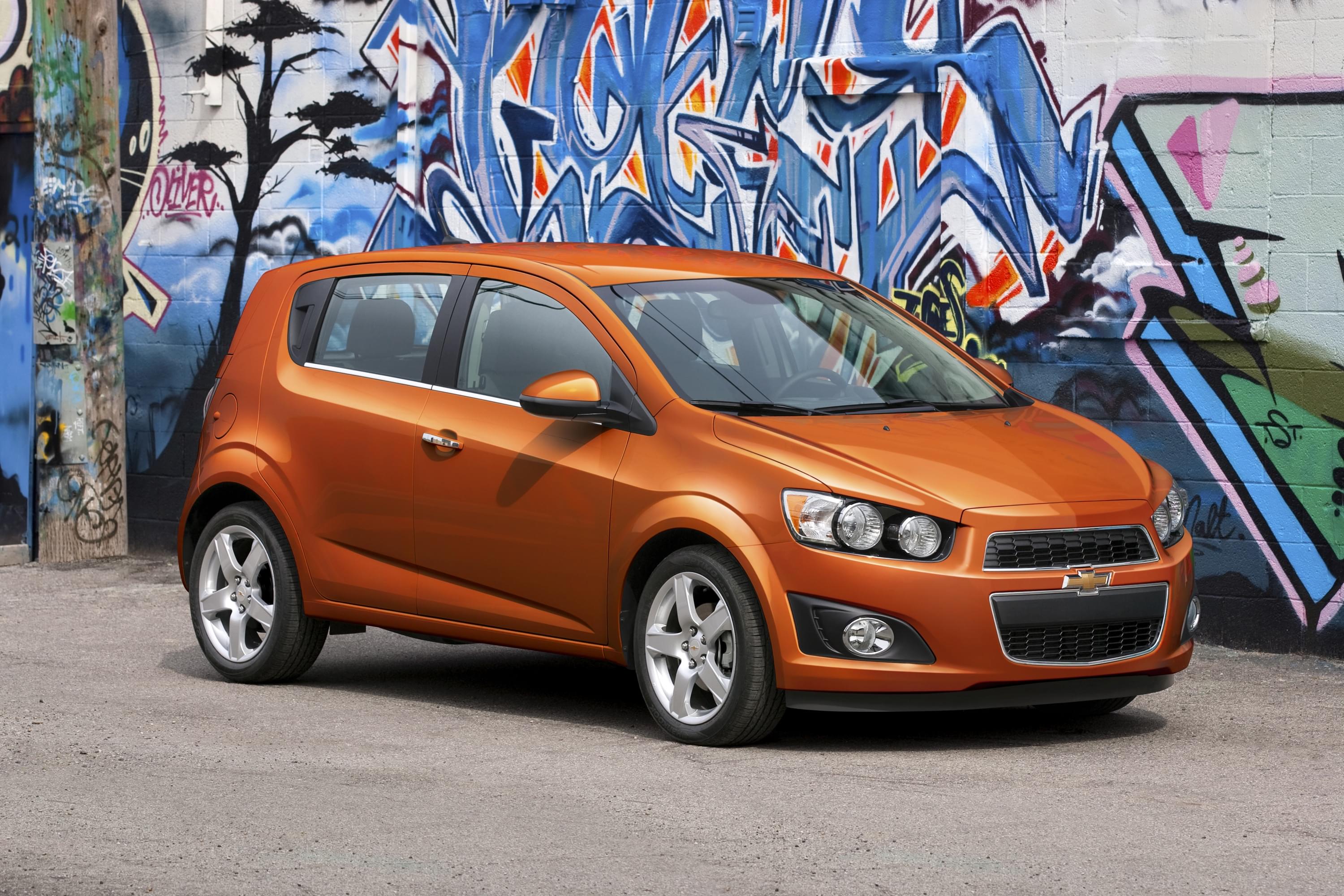 Chevrolet Sonic 2012 - 2013 – L'annuel de l'automobile