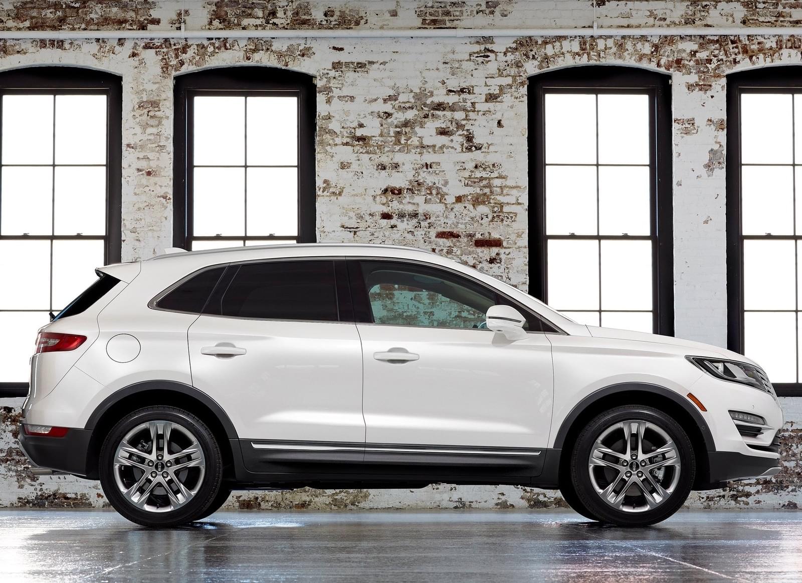 Elegant 2017 Lincoln Mkc Tire Size Pictures